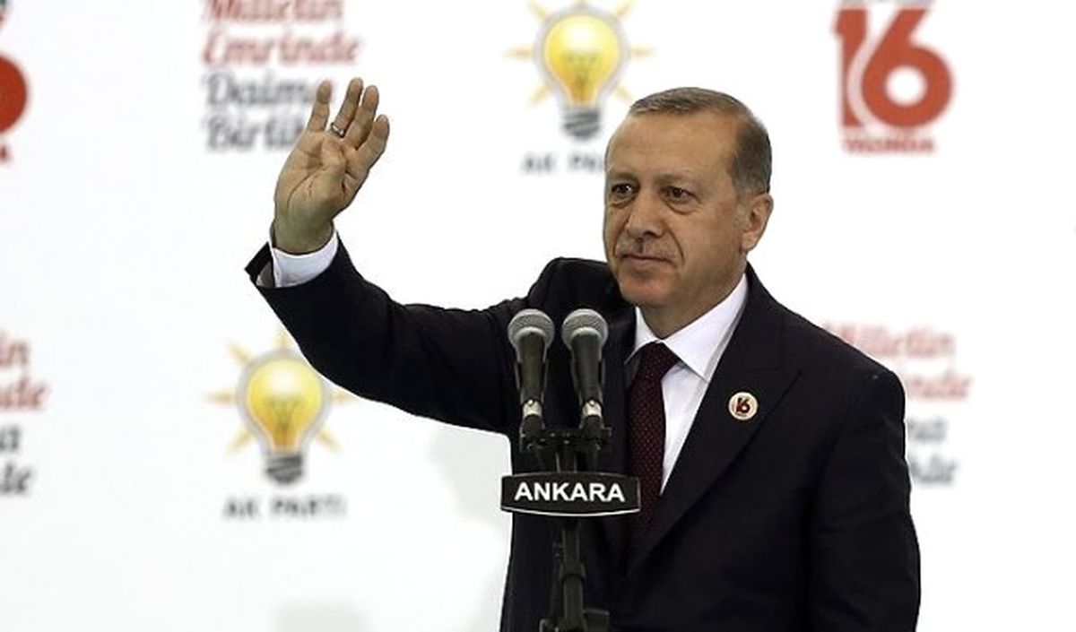 Alman Dergisine AK Parti\'yi Şikayet Ederek İktidar Olamazsın\'