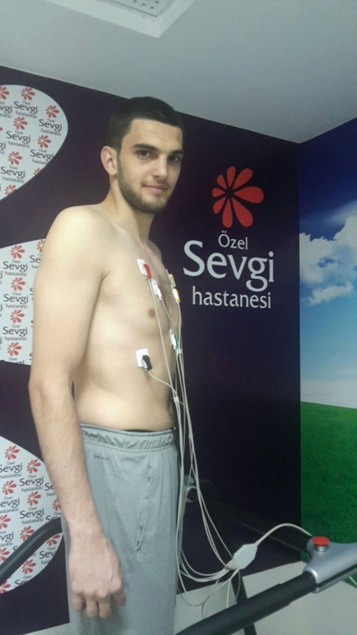 Arber Berisha, Karesi\'de