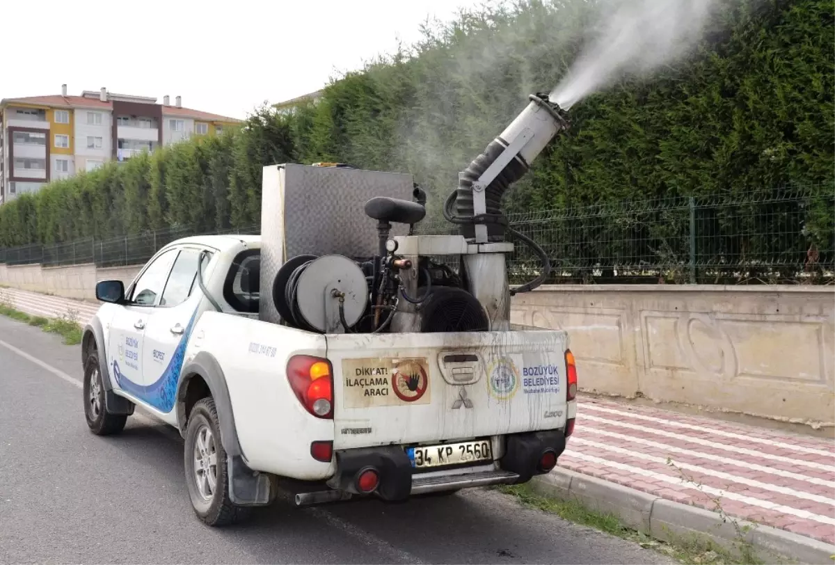 Bozüyük Belediyesi Tarafından İlaçlama Çalışmaları Devam Ediyor