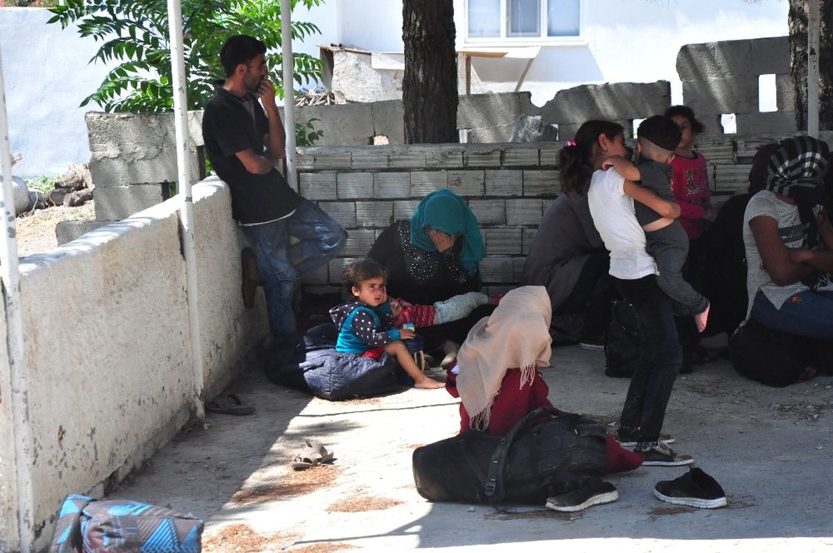 Çanakkale\'de 44 Mülteci Yakalandı