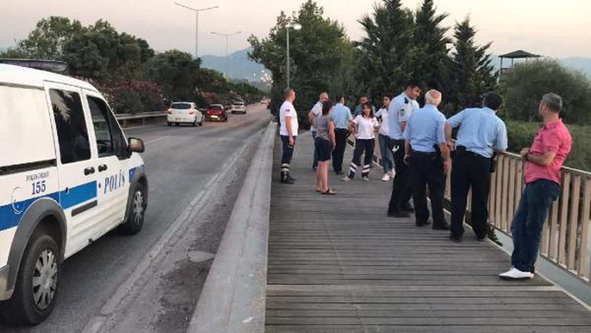 Denize Çocuk Düştü İddiası Ekipleri Harekete Geçirdi