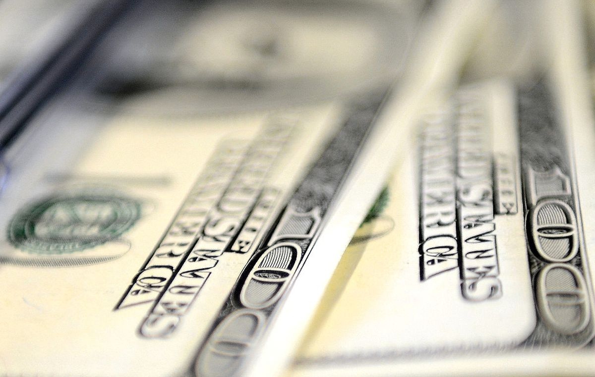 Dolar Haftaya Nasıl Başladı ?