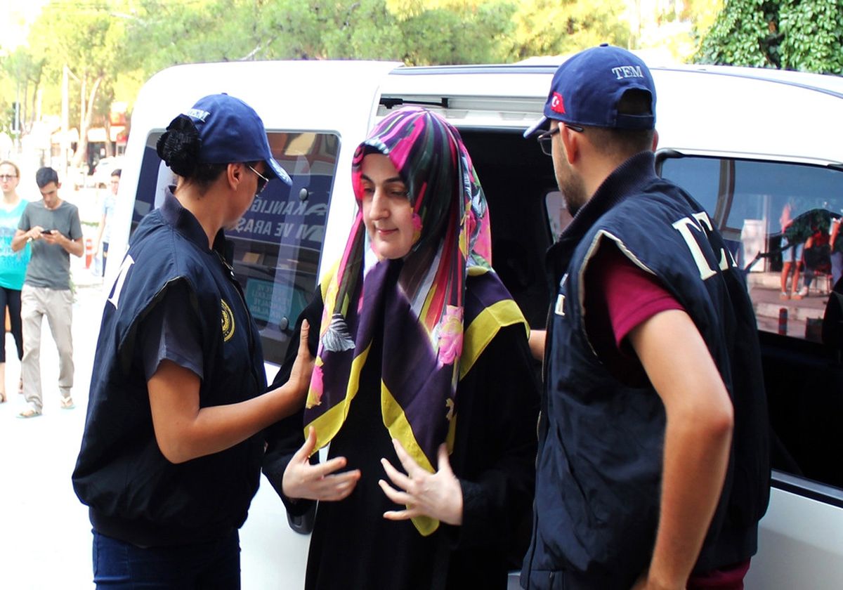 Fetö\'nün "Muğla İl Ablası" Tutuklandı