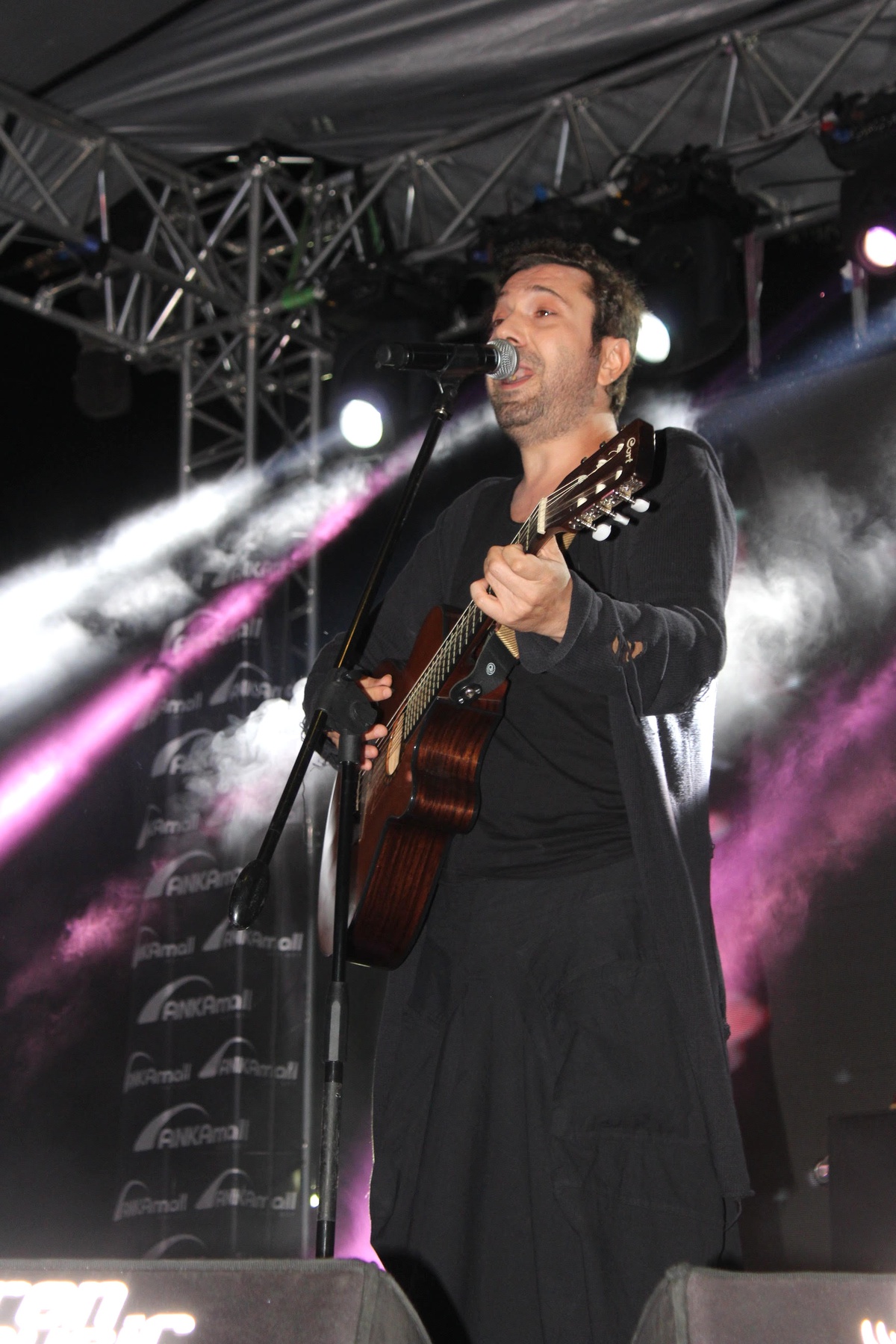 Halil Sezai\'den Yeni Albüm Müjdesi