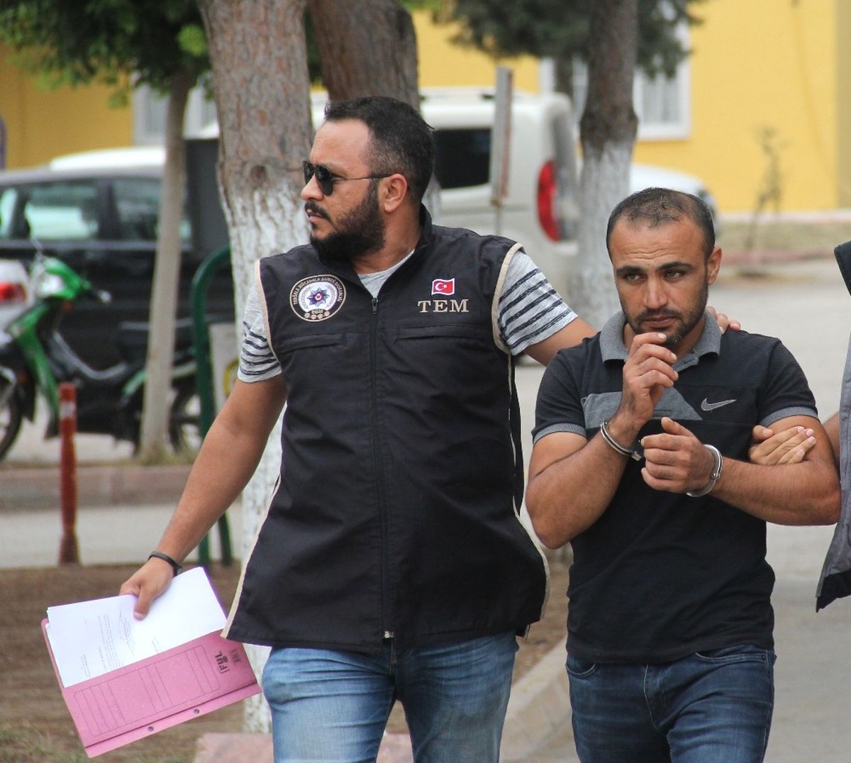 Polise Bomba Atan Teröriste 12 Yıl 6 Ay Hapis Cezası