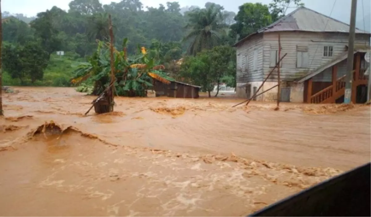 Sierra Leone\'de Toprak Kayması