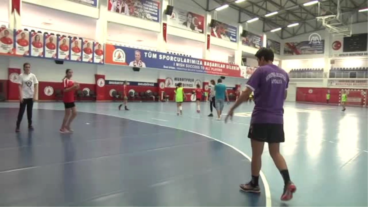 Türk Hentbolunun "Özel"İ, 14. Şampiyonluğu İstiyor - Antalya