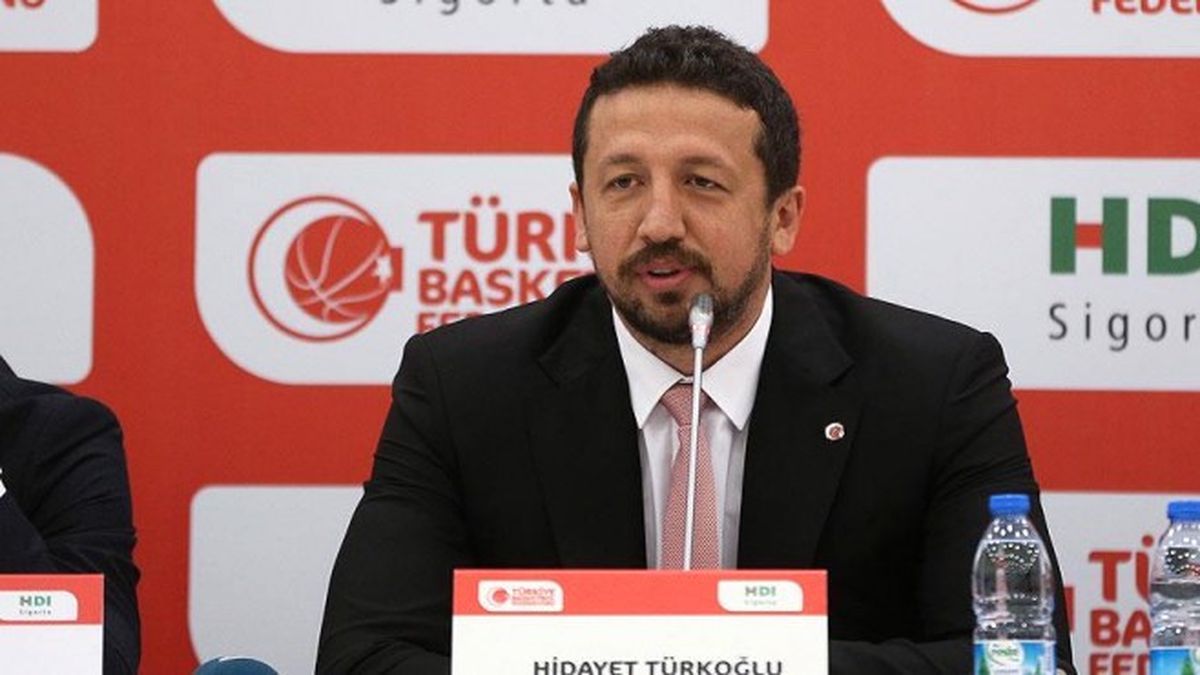 Türkoğlu\'ndan A Milli Erkek Takımı\'na Tam Destek
