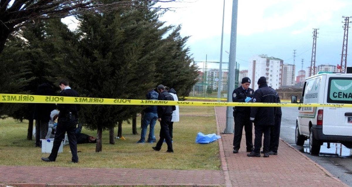 Çocuk Parkında İntihar Girişimi