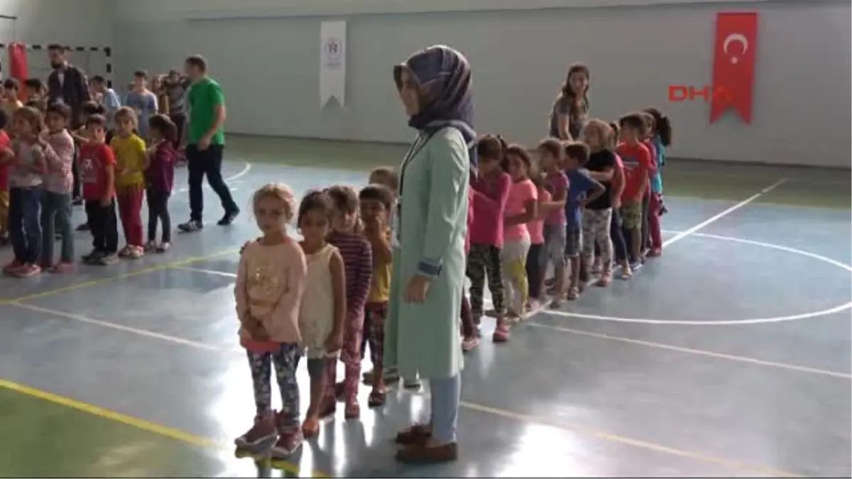 Düzce Aileleri Fındık Tarlalarında Çocukları Eğitimde