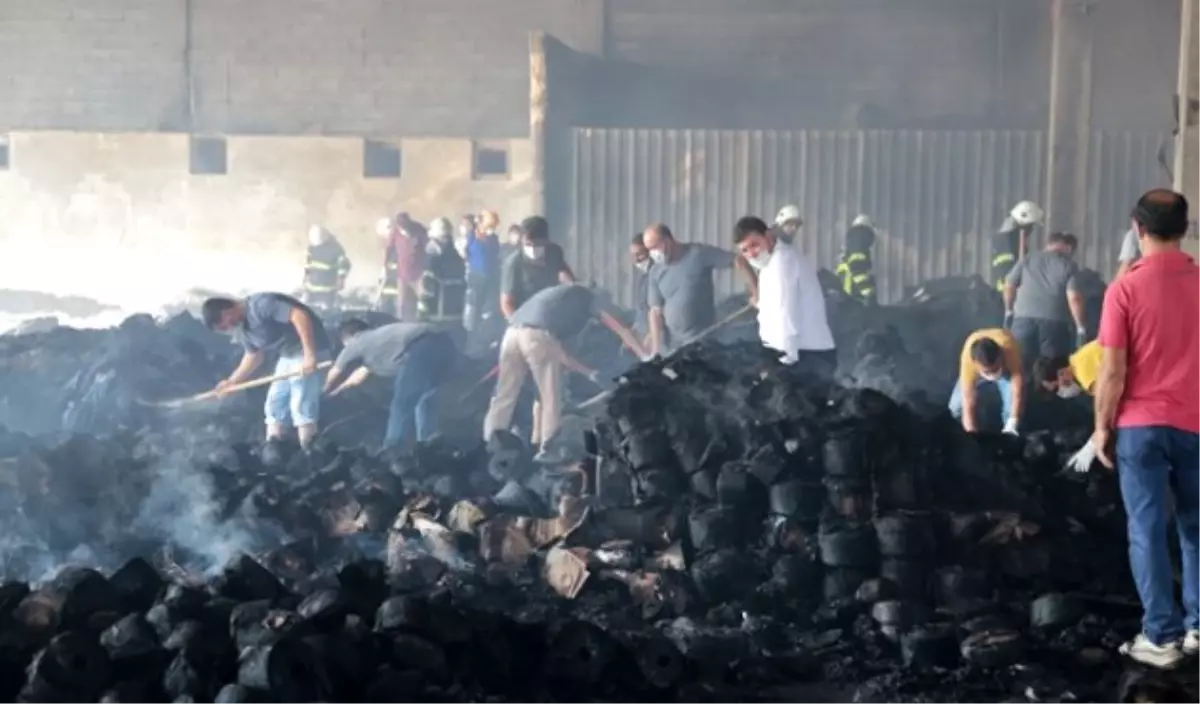 Fabrika Yangınının Ardından Kriz Masası Kuruldu