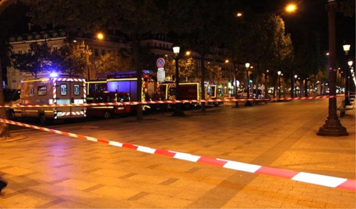 Fransa\'da Araç Dükkana Daldı: 1 Ölü