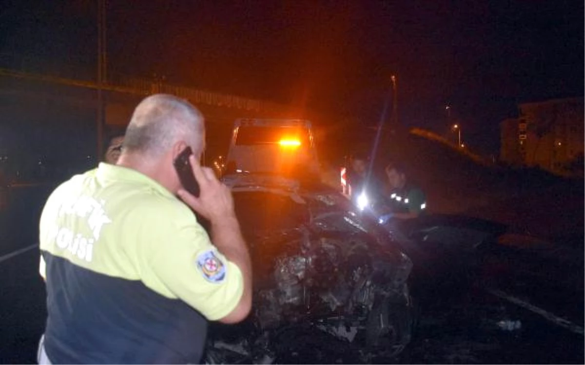 Kazada Ölen Sürücünün Çalan Cep Telefonunu Açan Polis Acı Haberi Verdi