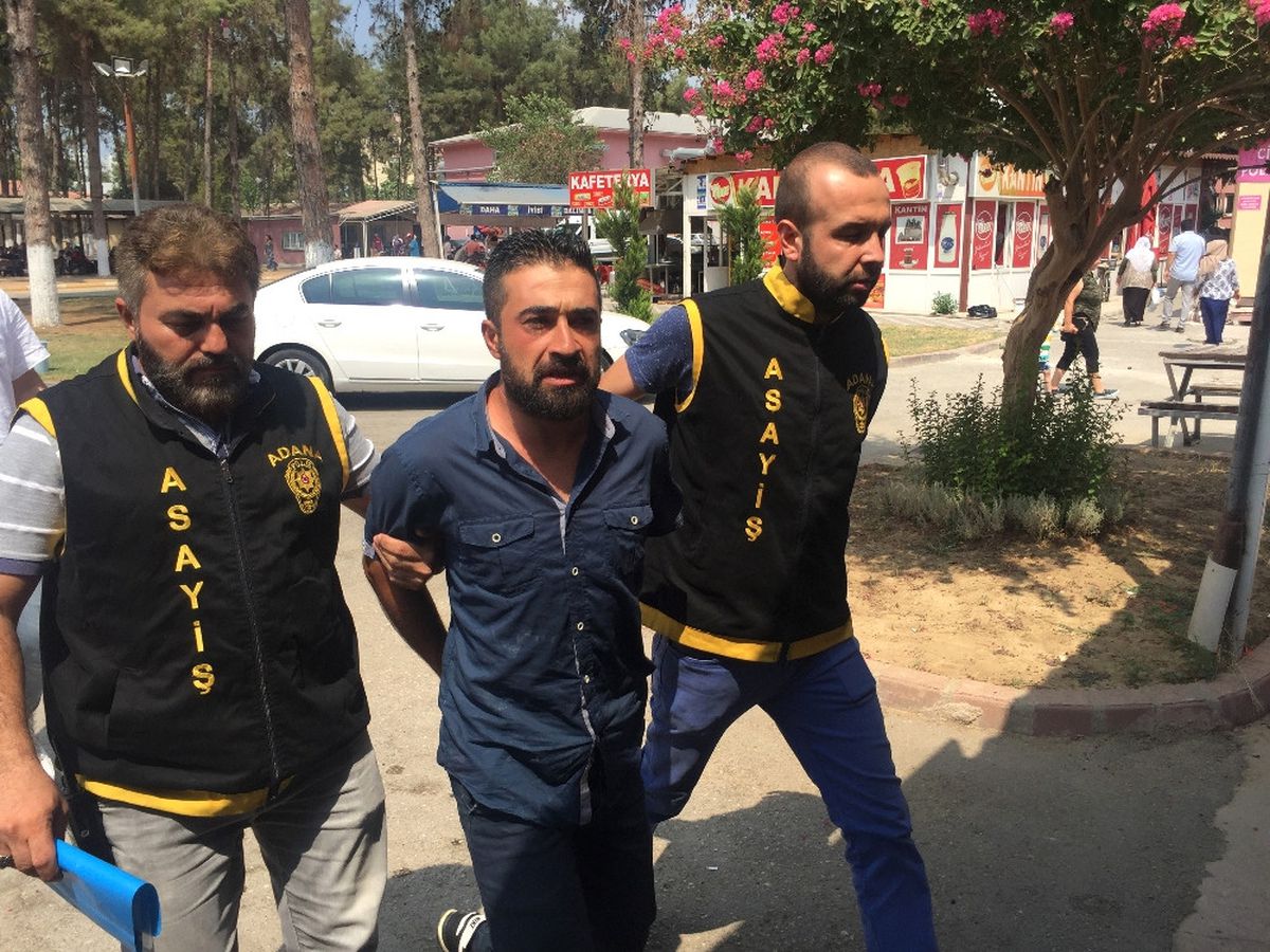 Kızı Tecavüze Uğrayan Baba 17 Yaşındaki Genci Öldürdü