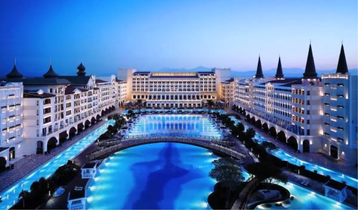 Mardan Palace Rezervasyon Alımlarını Durdurdu