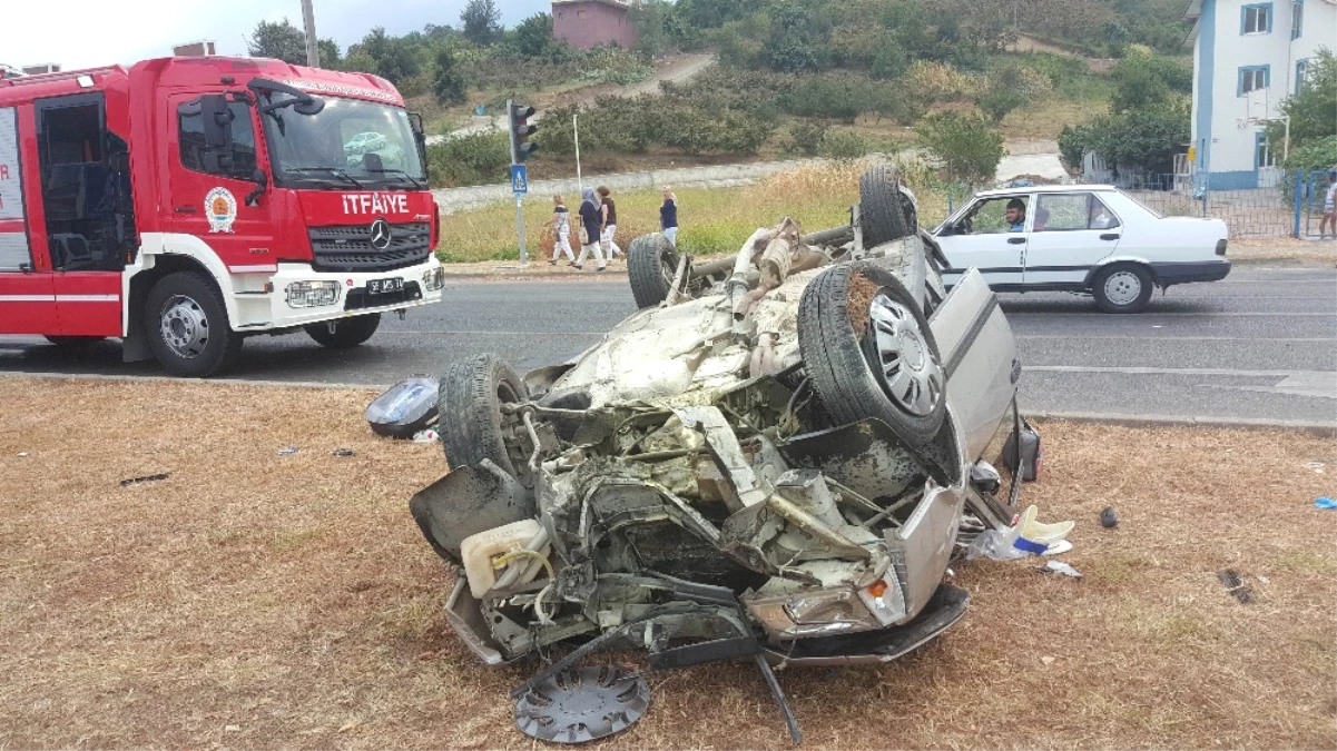 Otomobil Takla Attı: 2 Ağır Yaralı