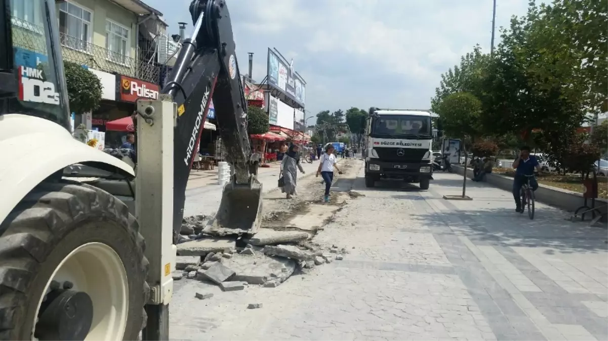 Tramvay Yapım Çalışmaları Sürüyor