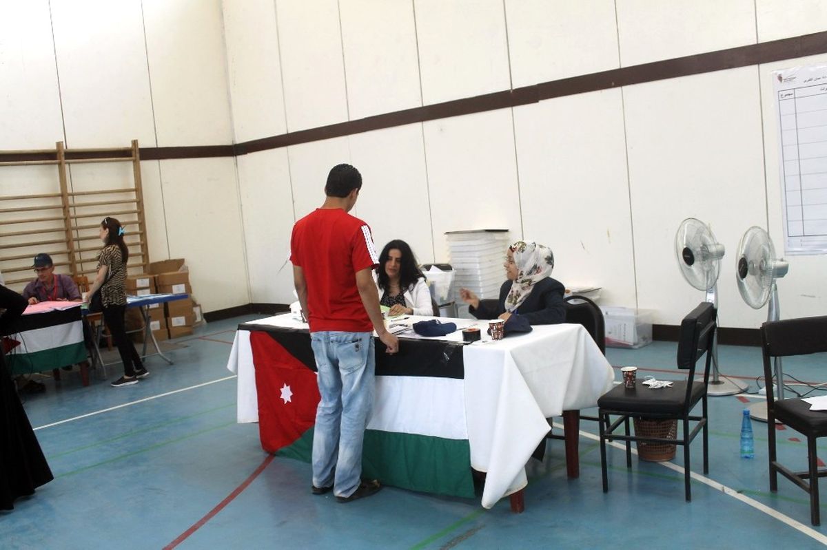 Ürdün Belediye Seçimleri İçin Sandık Başında