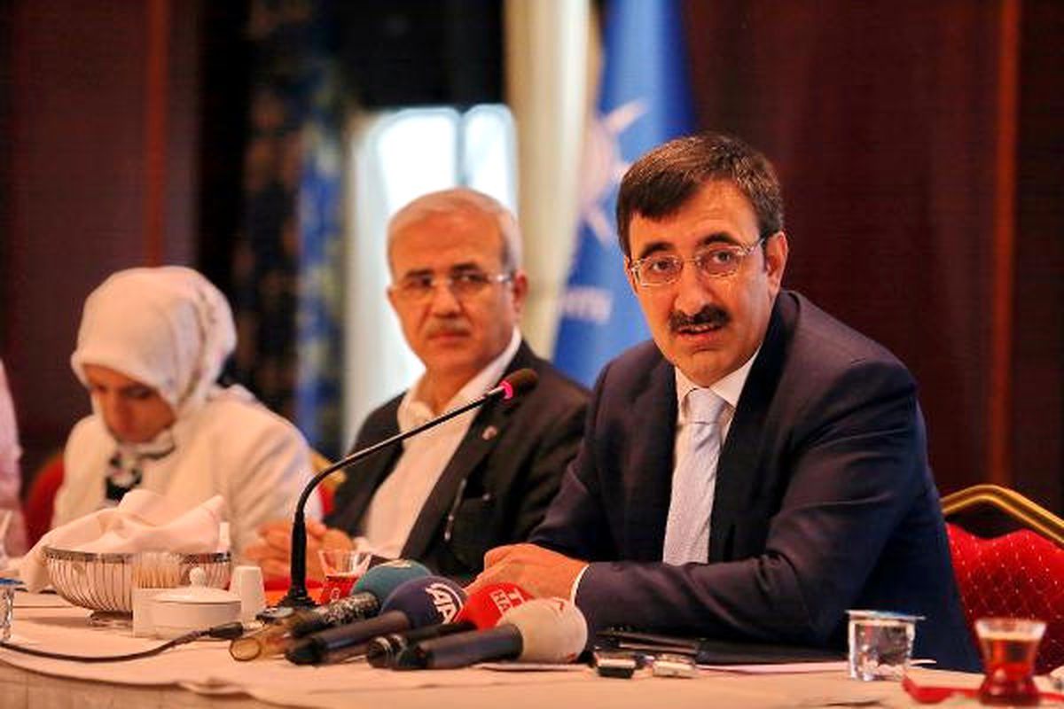 AK Parti\'li Yılmaz, Darbe Girişiminin Ekonomiye Faturasını Açıkladı: 60 Milyar Lira Gibi Bir Rakam