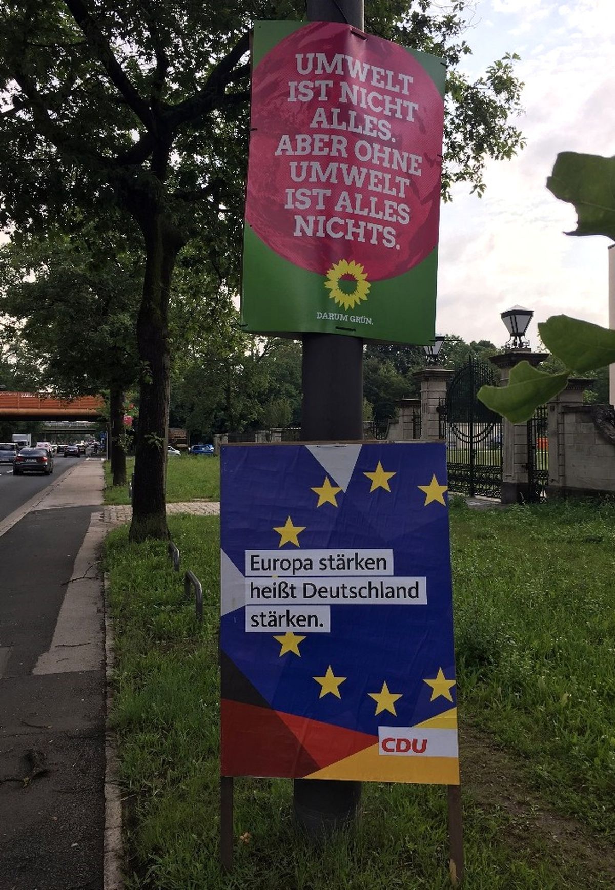 Almanya\'daki Seçimlerde Dört Parti Üçüncülük İçin Yarışacak