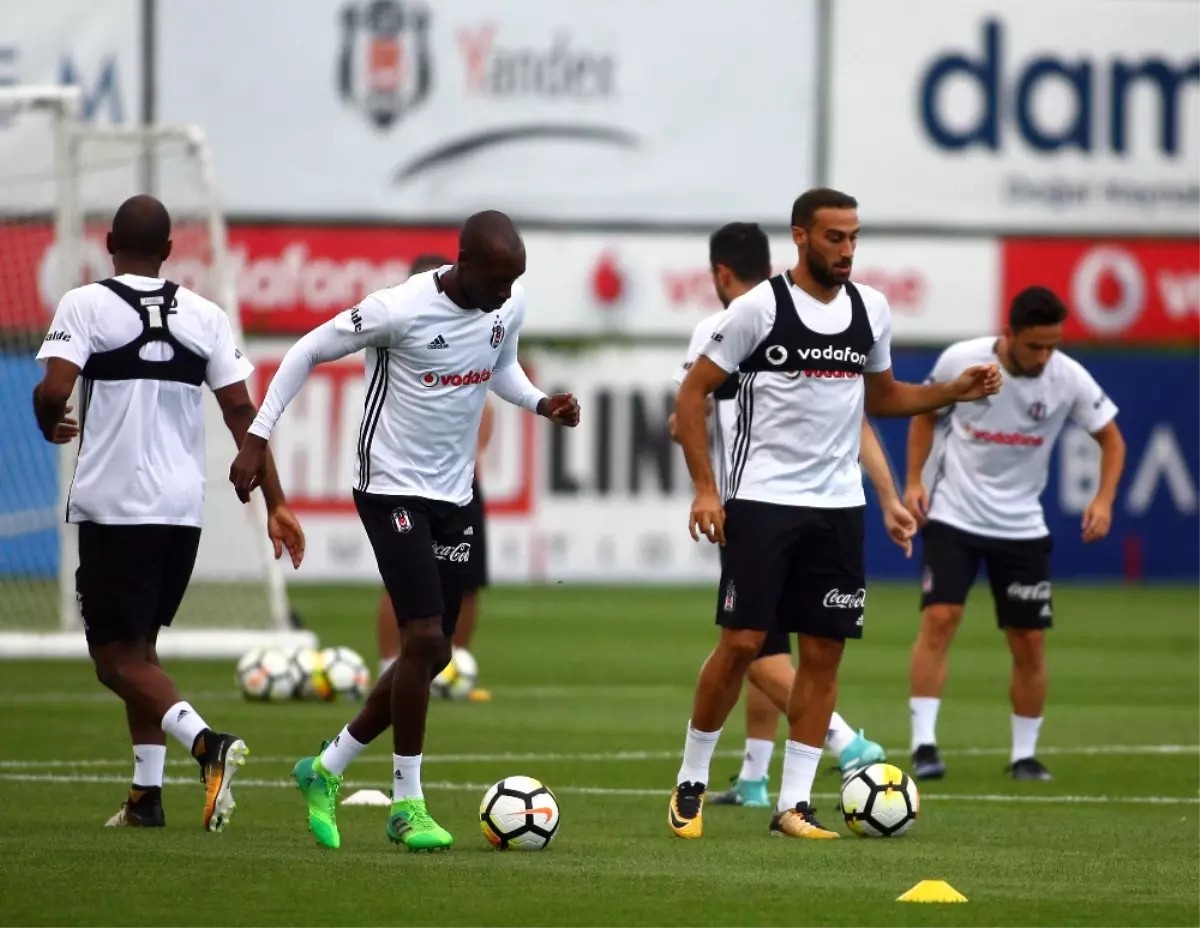 Beşiktaş\'ta, Kasımpaşa Mesaisi Sürüyor