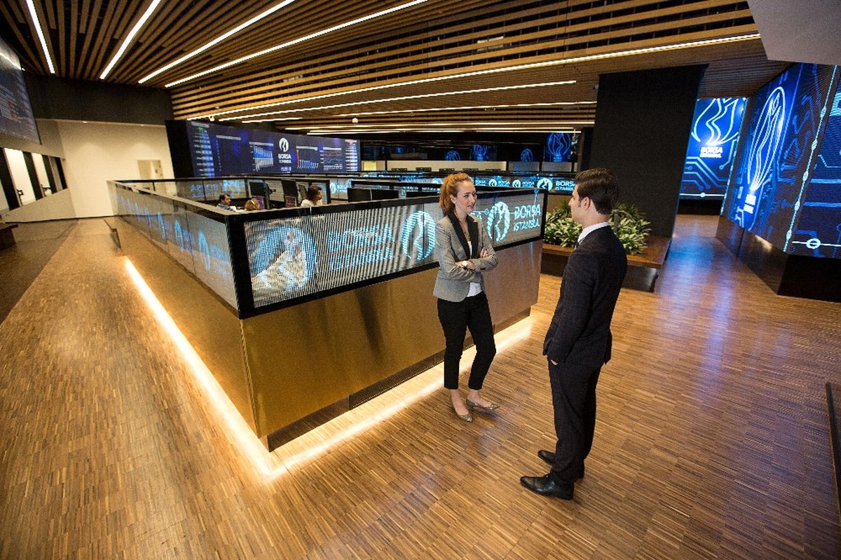 Borsa Günü Yatay Tamamladı