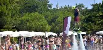 Dünya Starlarına Flyboard Öğretiyor