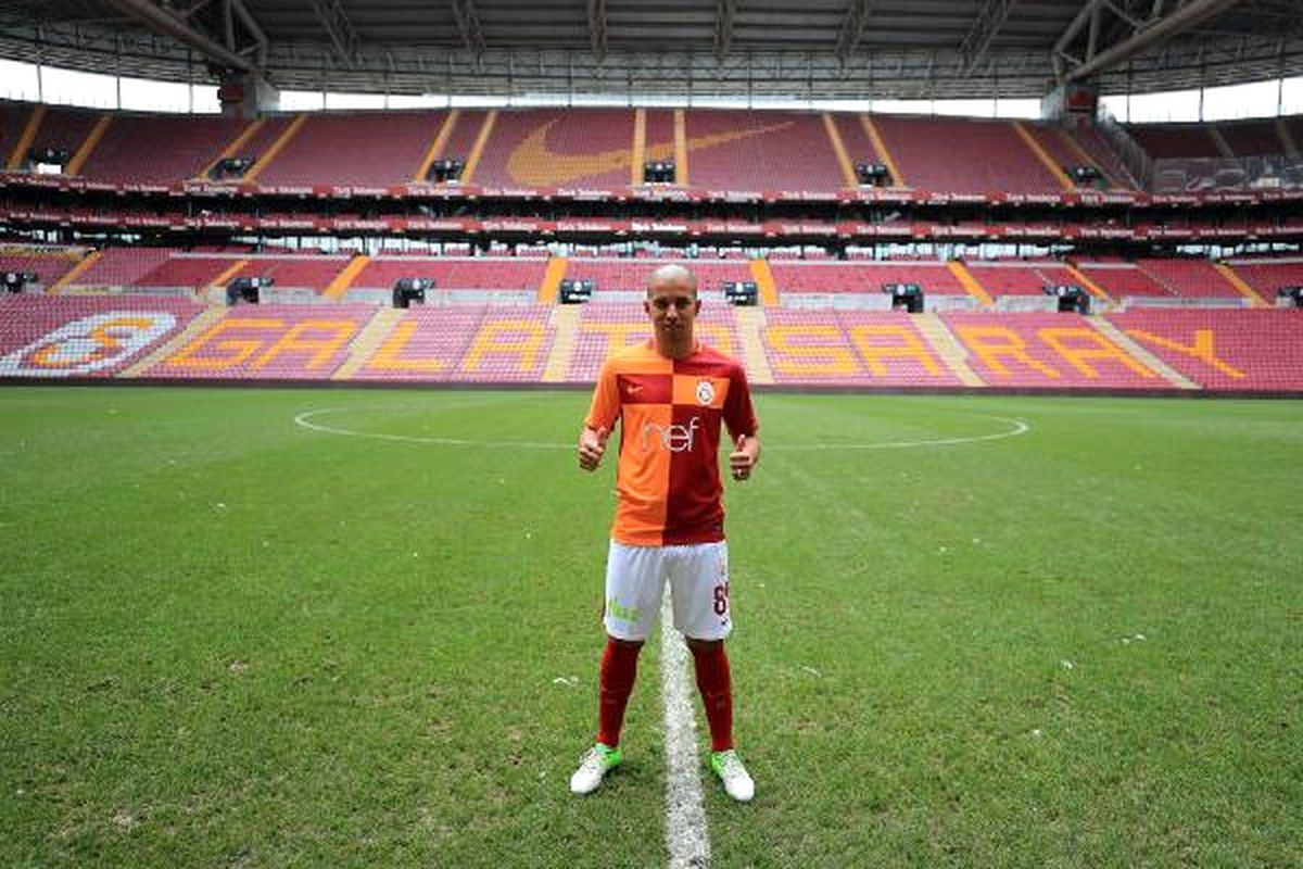 Galatasaray\'dan Feghouli Açıklaması