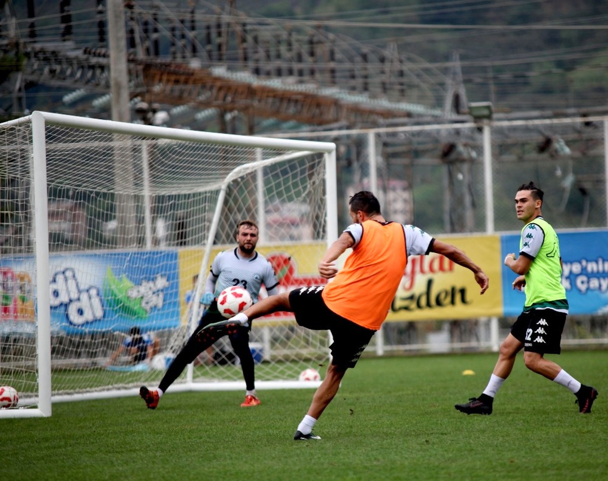 Giresunspor\'da Adanaspor Hazırlıkları Sürüyor