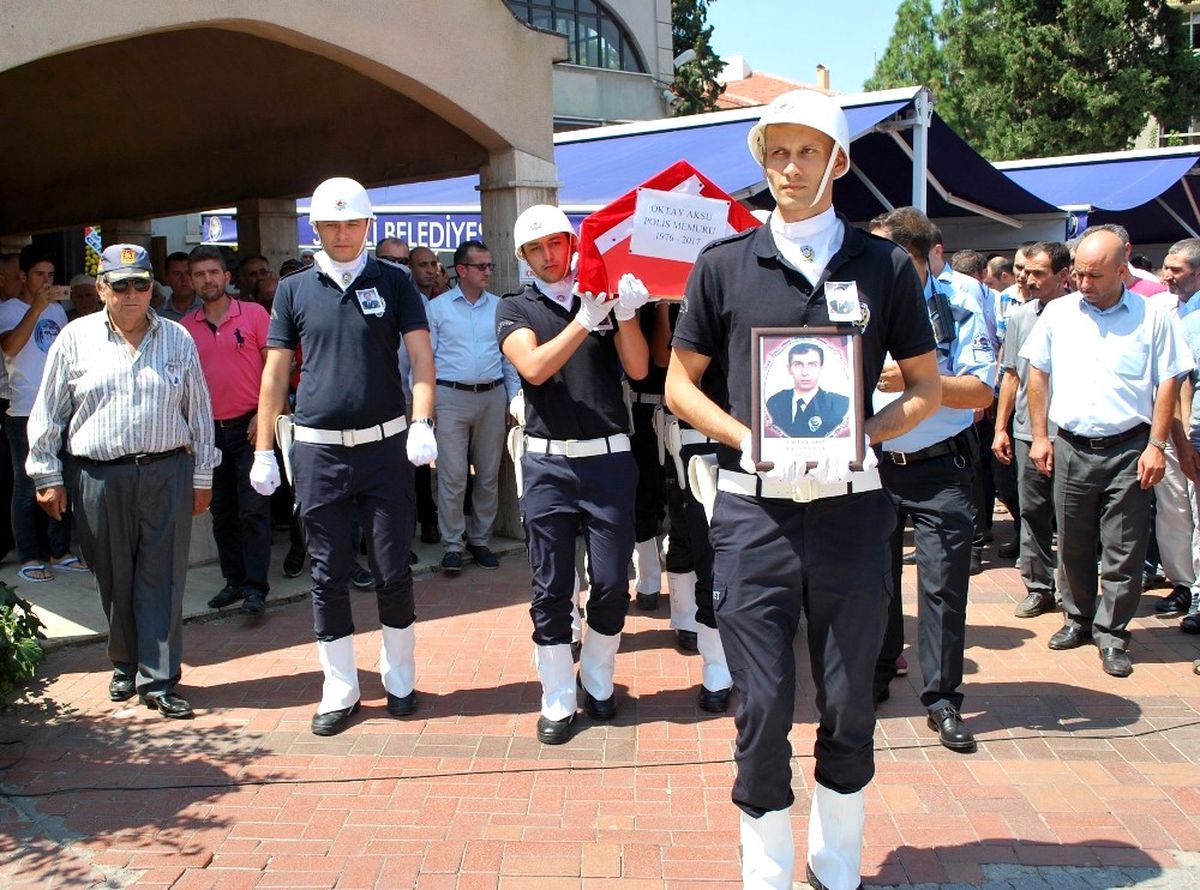 Hayatını Kaybeden Polis Memuru Son Yolculuğuna Uğurlandı