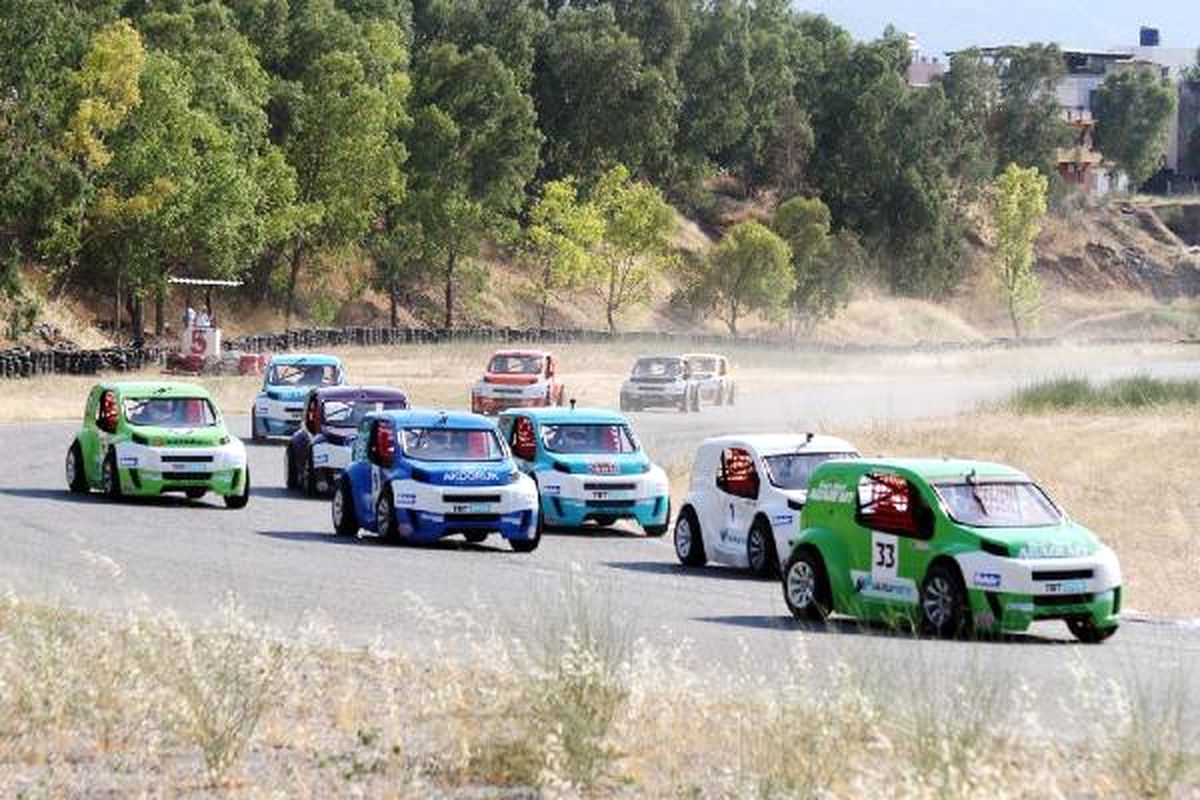 İzmir\'de V1 Challenge Heyecanı