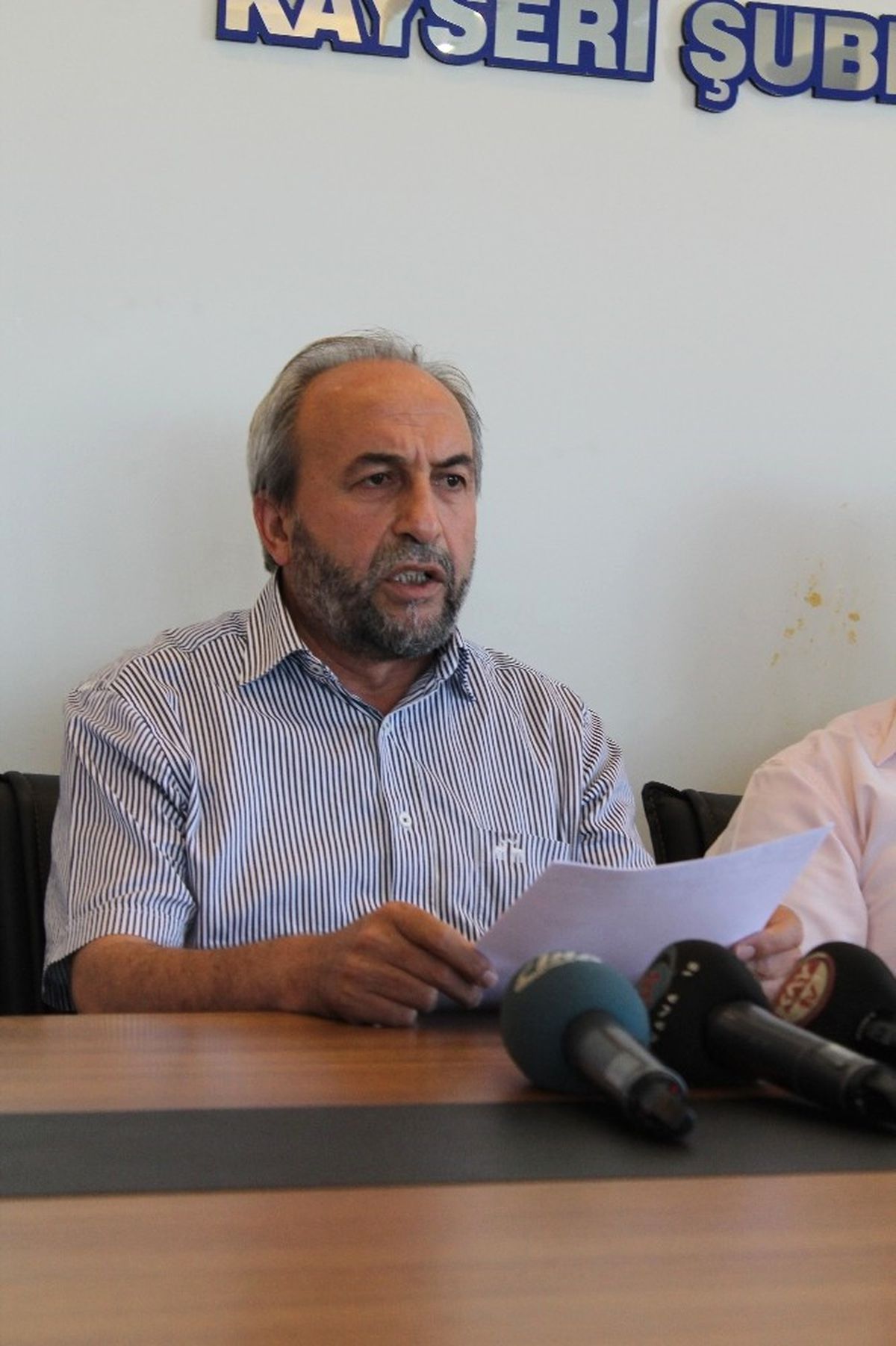 Kalkan, "Hükümetin Teklifini 4 Gün Boyunca Müzakere Edeceğiz"