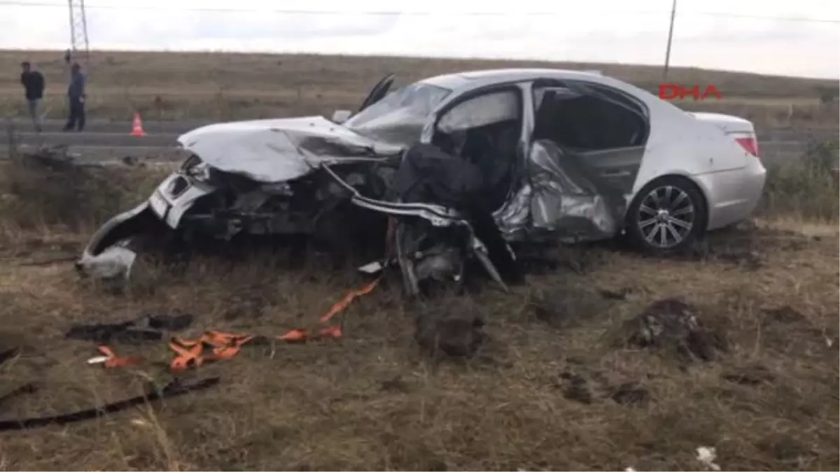 Kars ile Ani Yolunda Kaza 1 Ölü, 5 Yaralı