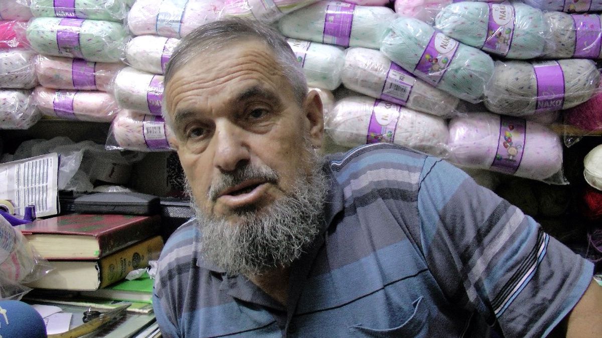 Mekkeliyim\' Diyerek Esnafı Soydu