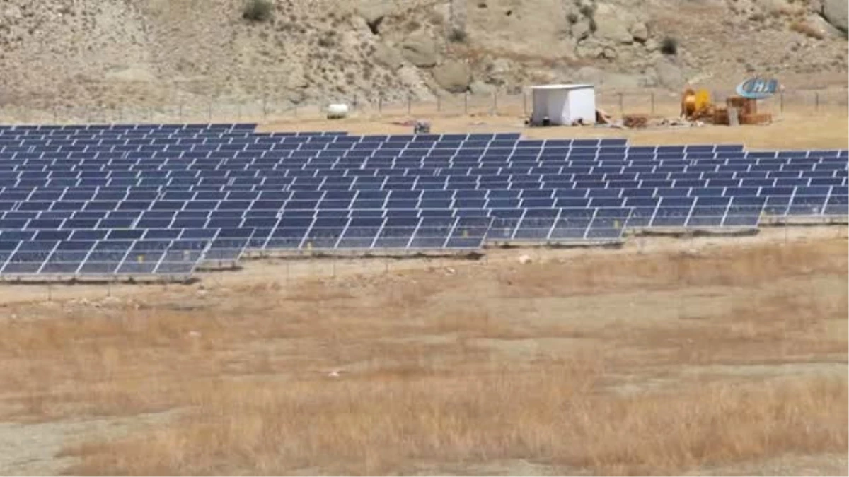 Soğuğuyla Bilinen Erzurum\'a 1 Milyon Dolarlık Güneş Enerji Sistemi Kurdular