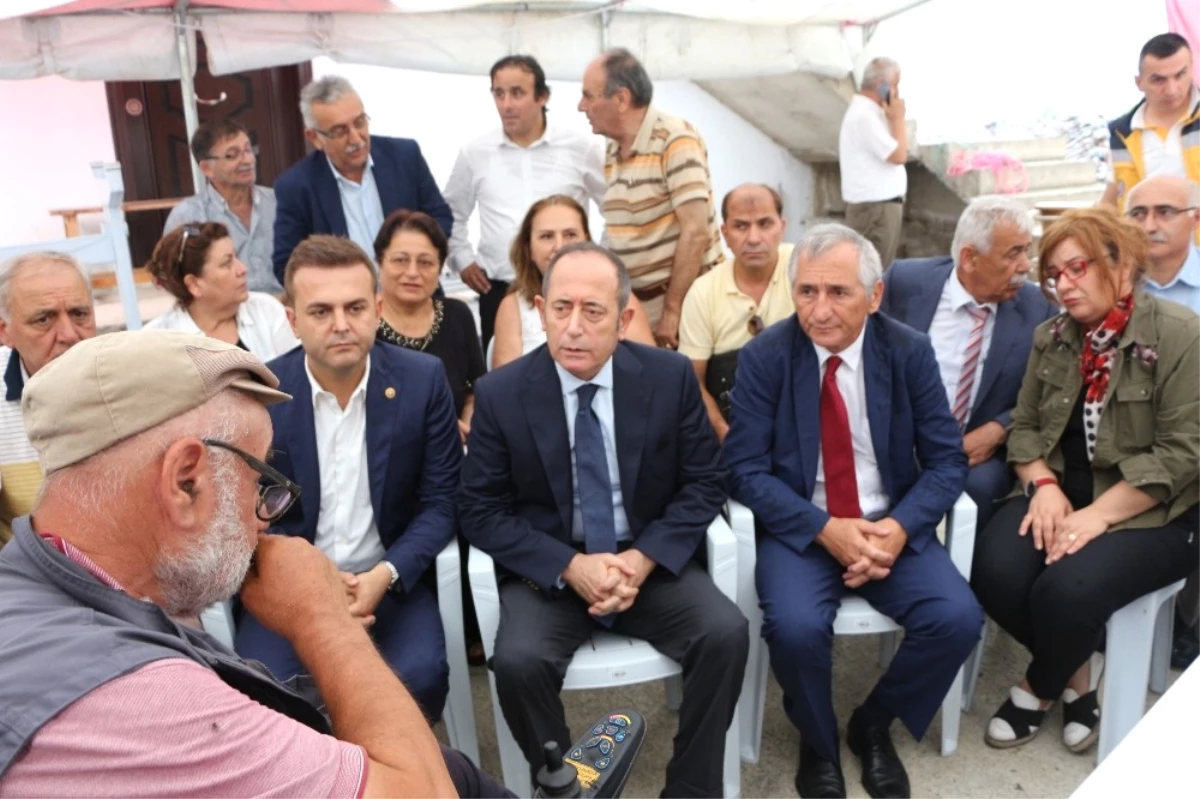 TBMM Başkanvekili ve CHP İstanbul Milletvekili Hamzaçebi\'den Eren Bülbül\'ün Ailesine Taziye Ziyareti