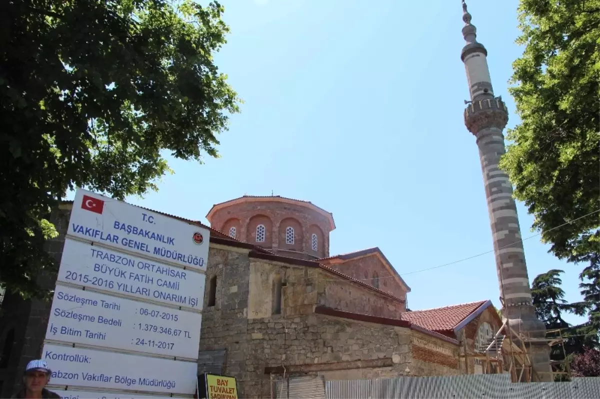 Trabzon\'da Vakıf Eserlerinin Restorasyon Çalışmaları