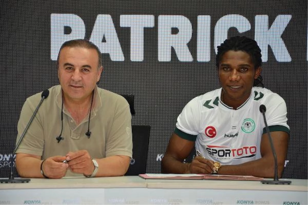 Atiker Konyaspor, Patrick Friday Eze ile Sözleşme İmzaladı