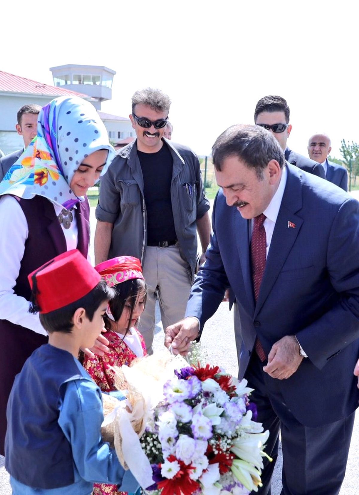 Bakan Eroğlu 20 Müjdeyle Van\'a Geldi
