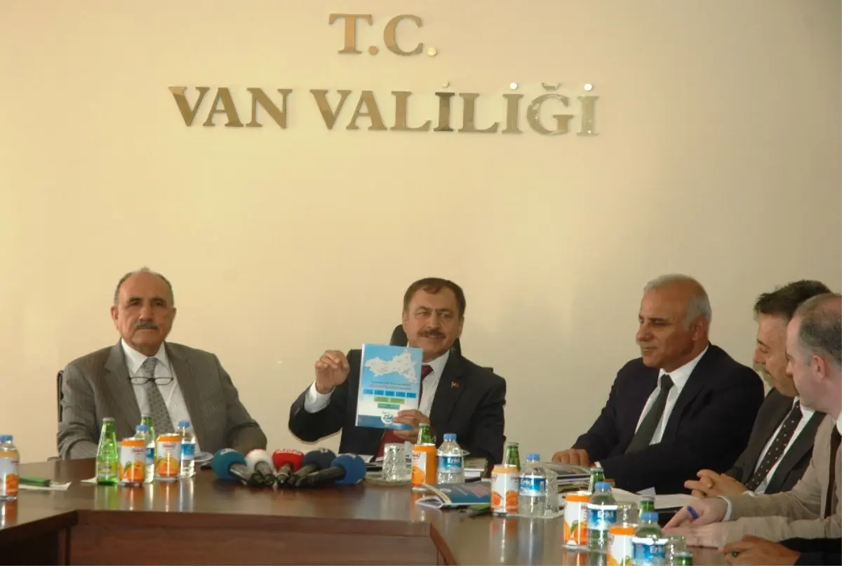 Bakan Eroğlu\'ndan Terörle Mücadelede Kararlılık Vurgusu