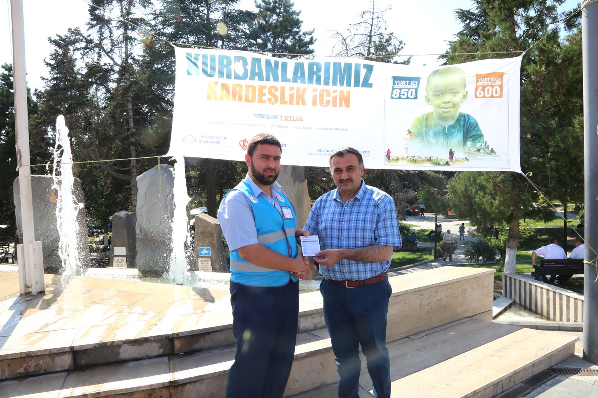 Başkan Cabbar\'dan Kurban Bağışı 