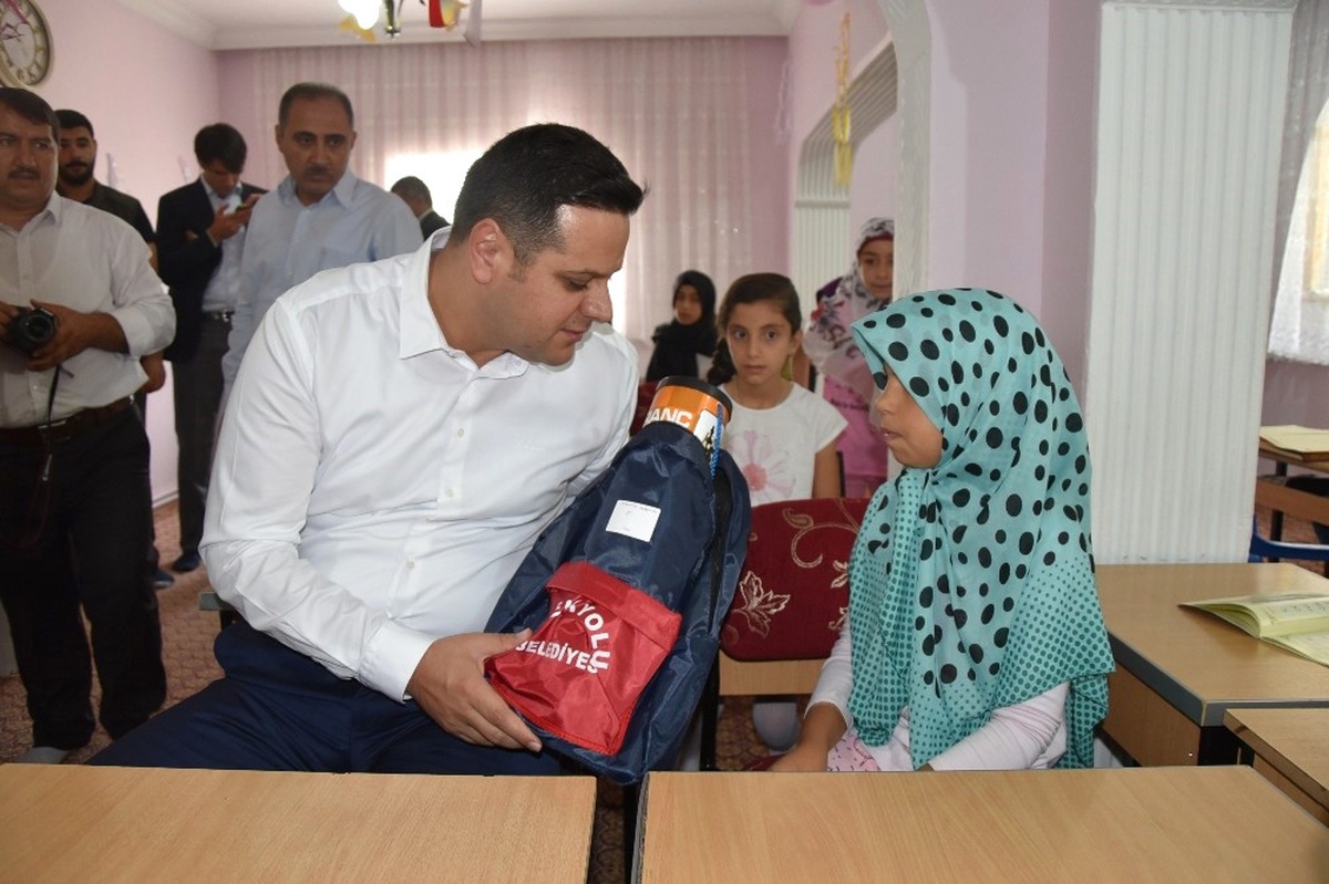 Başkan Vekili Öztürk\'ten Kur\'an Kurslarına Ziyaret