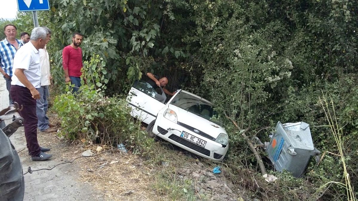Devrek\'te Trafik Kazası: 2 Yaralı