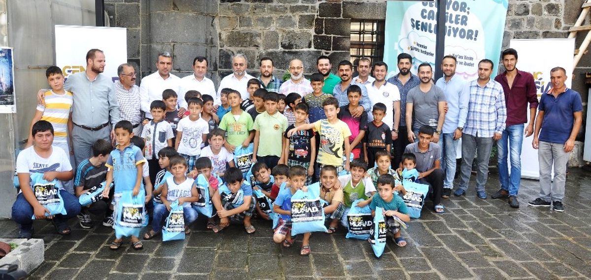 Diyarbakır\'da Yaz Kuran Kursları Sona Erdi