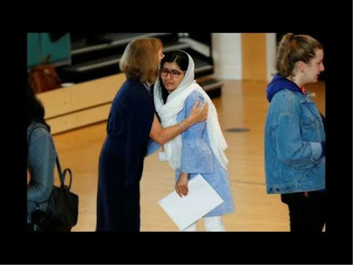 Eğitim Hakkını Savunduğu İçin Vurulan Malala Artık Üniversiteli