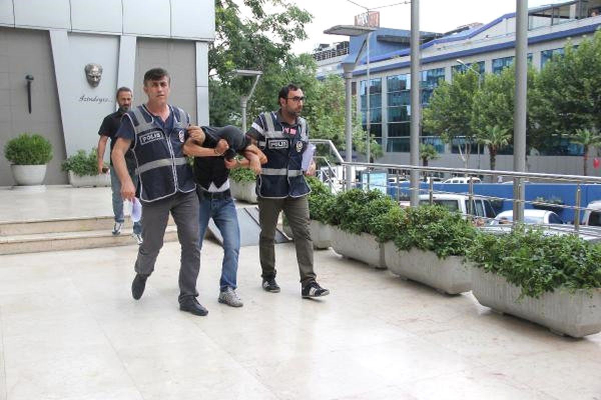 Evlendirmek Vaadiyle 22 Bin Lira Dolandırdı