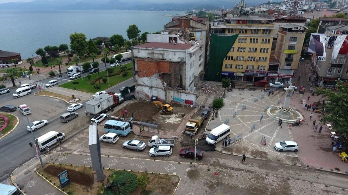 Fatsa\'ya Meydan Açılıyor