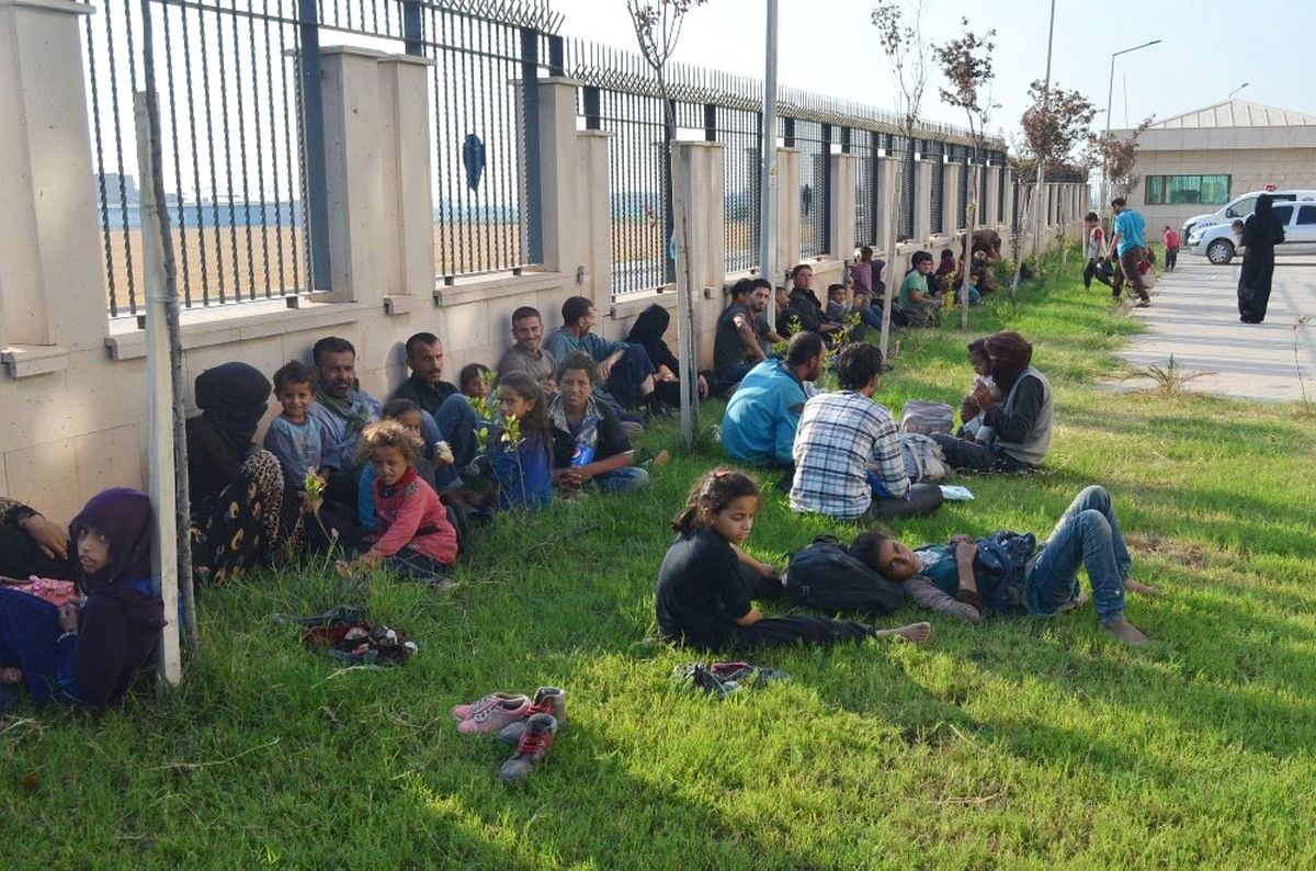 Hatay\'da 80 Kaçak Göçmen Yakalandı