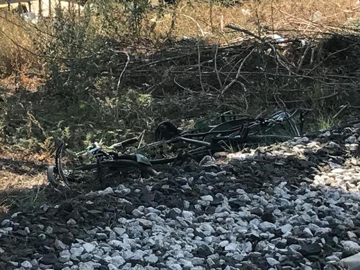 Hemzemin Geçitte Tren Çapan Bisikletli Çocuk Öldü
