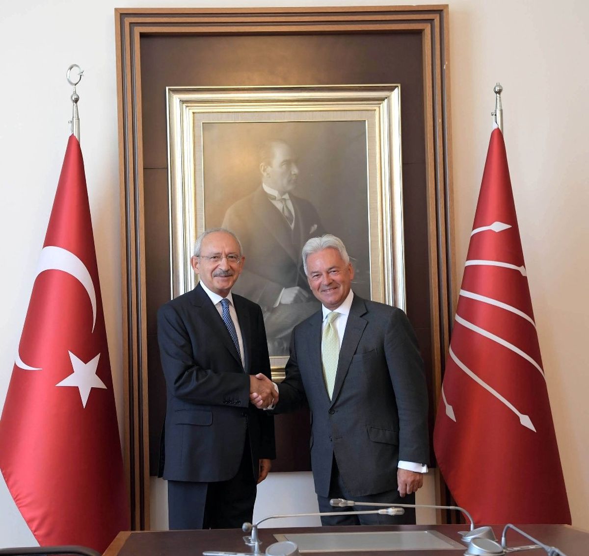 Kılıçdaroğlu, Birleşik Krallık Devlet Bakanı Duncan ile Görüştü
